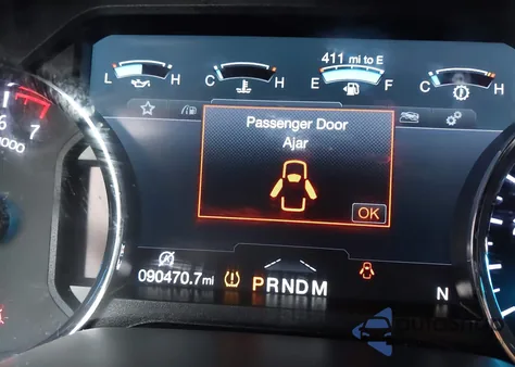 2019 Ford Expedition Limited z USA, uszkodzony, nr VIN 1FMJU1KT5KEA73016